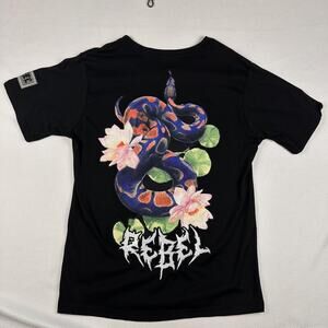 Rebel Vengeance Mens Large Black Snake Graphic Streetwear Embroidered Tee Bold